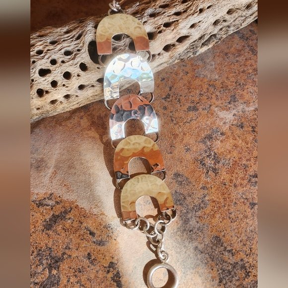 Sterling Silver hammered Link Bracelet - Picture 4 of 16